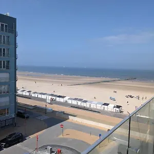 Appartement Sun South- Seaview-sea At 15meter-ostend, Oostende